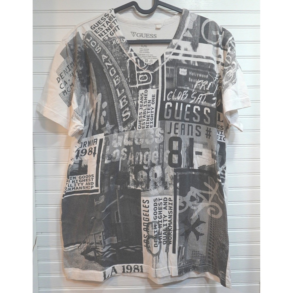 Guess 81 Script V-Neck T-Shirt Men's Large Los Angeles Streetwear Y2K Grunge Tee - Picture 1 of 8